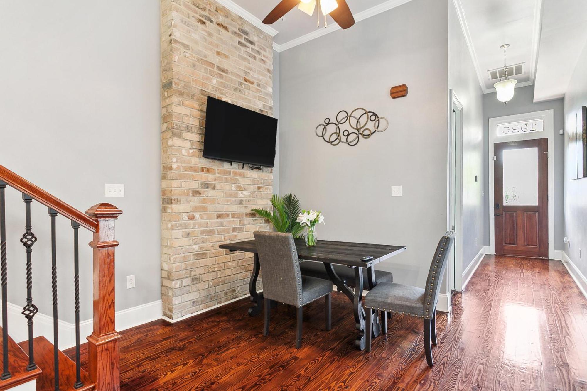 Holiday home Amazing 3bedroom Townhome, In Historic Dryade City