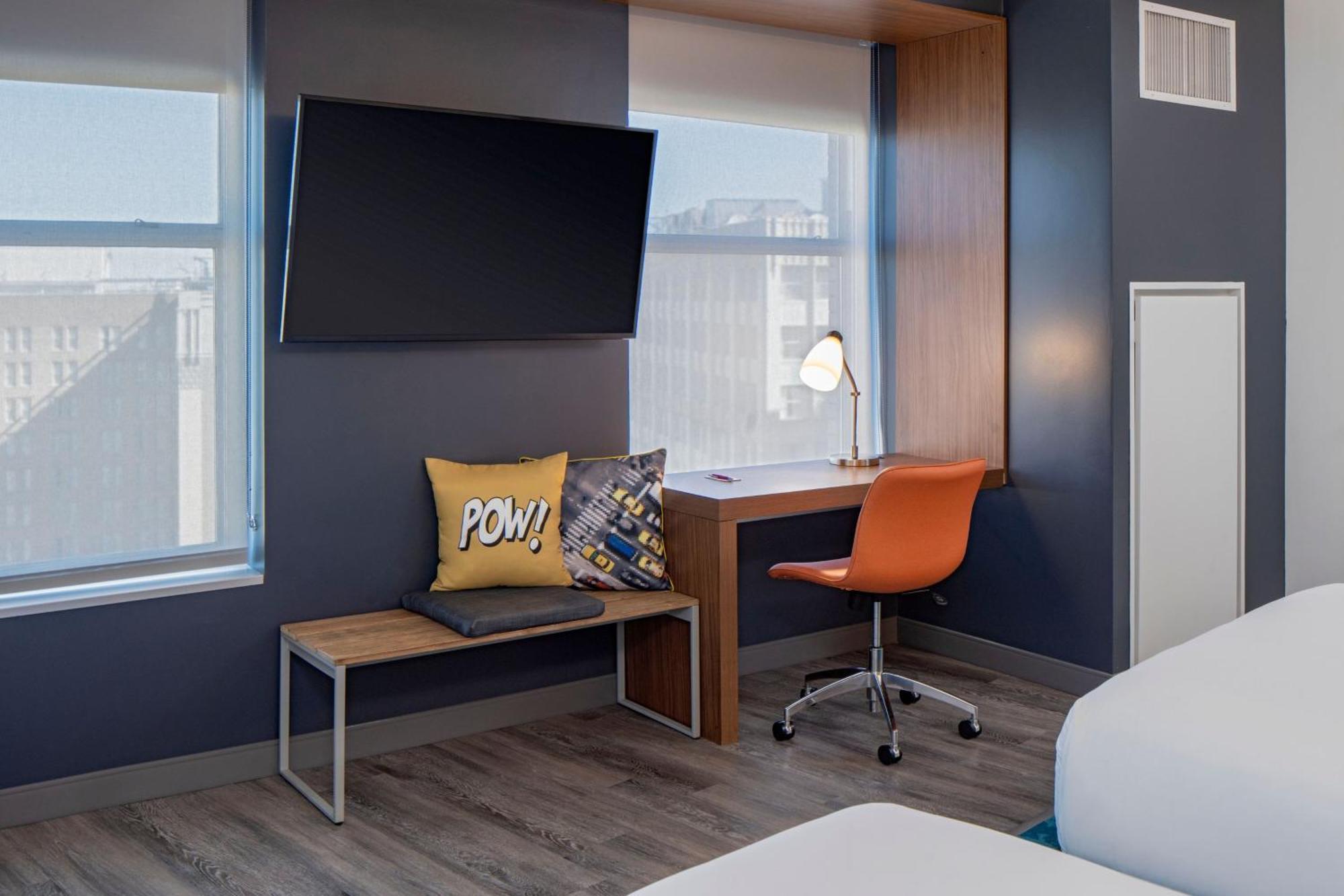 Aloft Downtown Hotel 3*