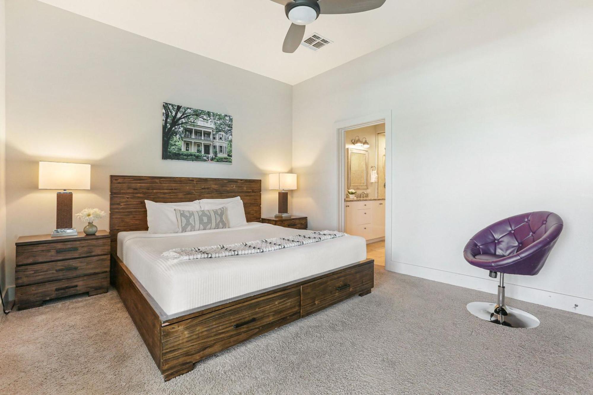 Apartment Upscale And Penthouses Close To Canal And Bourbon St