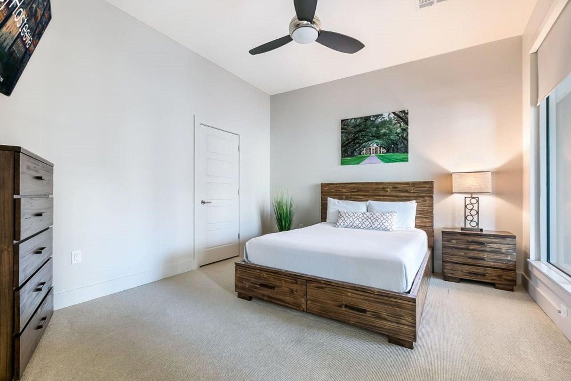 Apartment Upscale And Penthouses Close To Canal And Bourbon St