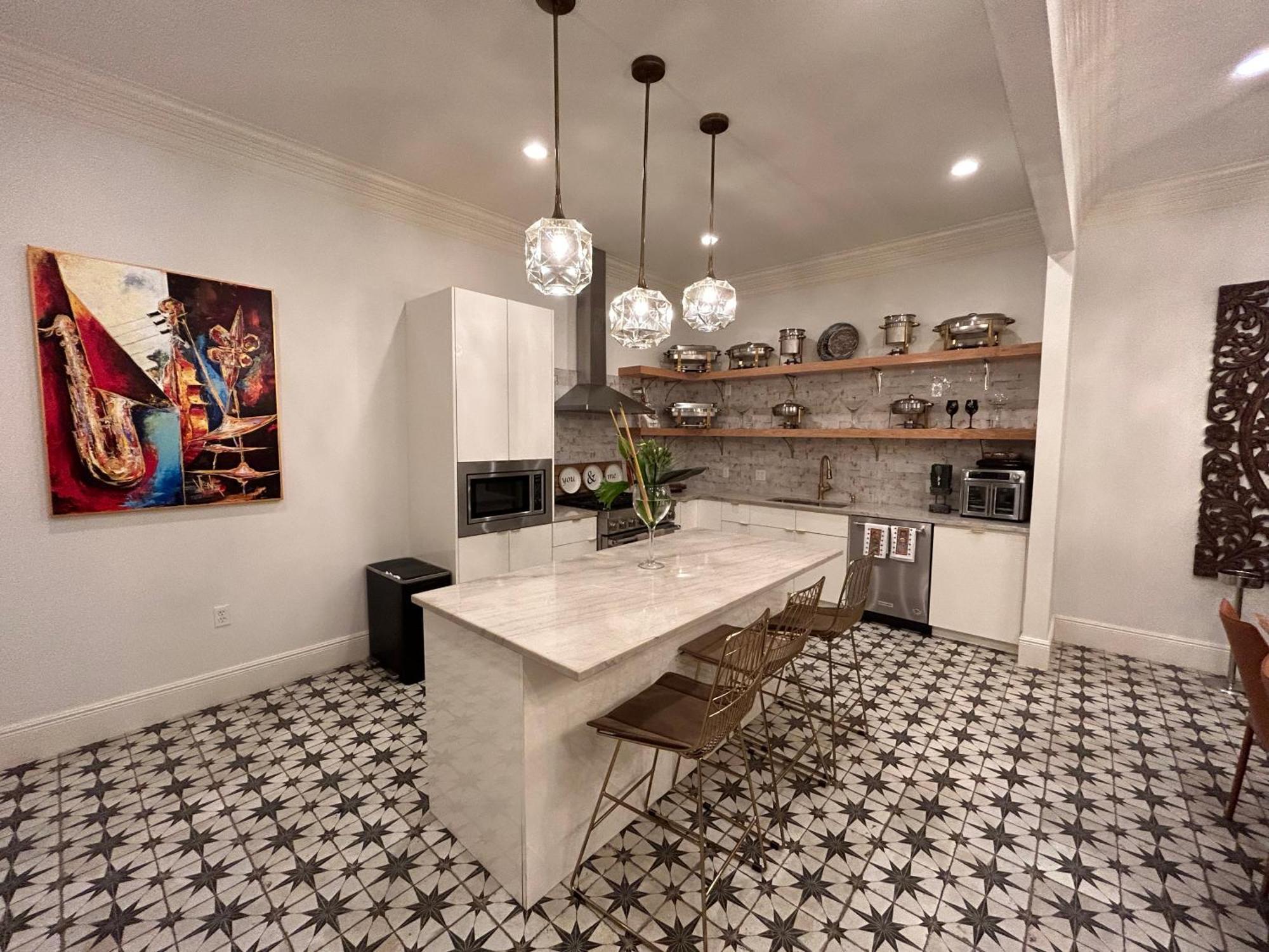 Serenity In The Marigny Bed & Breakfast *