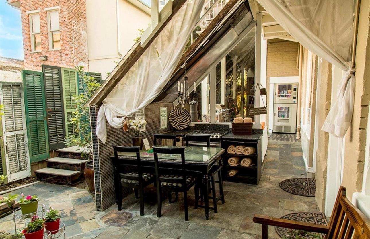 Fleur De Lis Mansion
