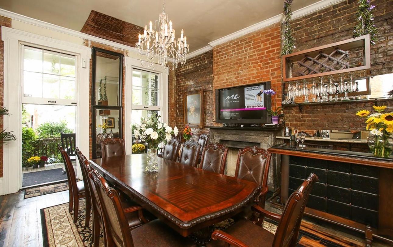 Bed & Breakfast Fleur De Lis Mansion