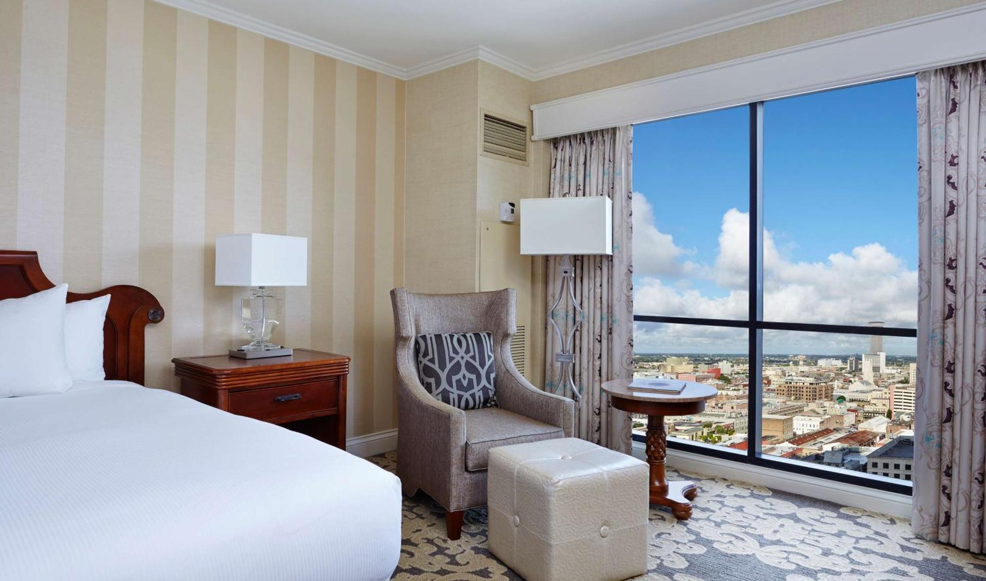 Hilton Riverside 4*