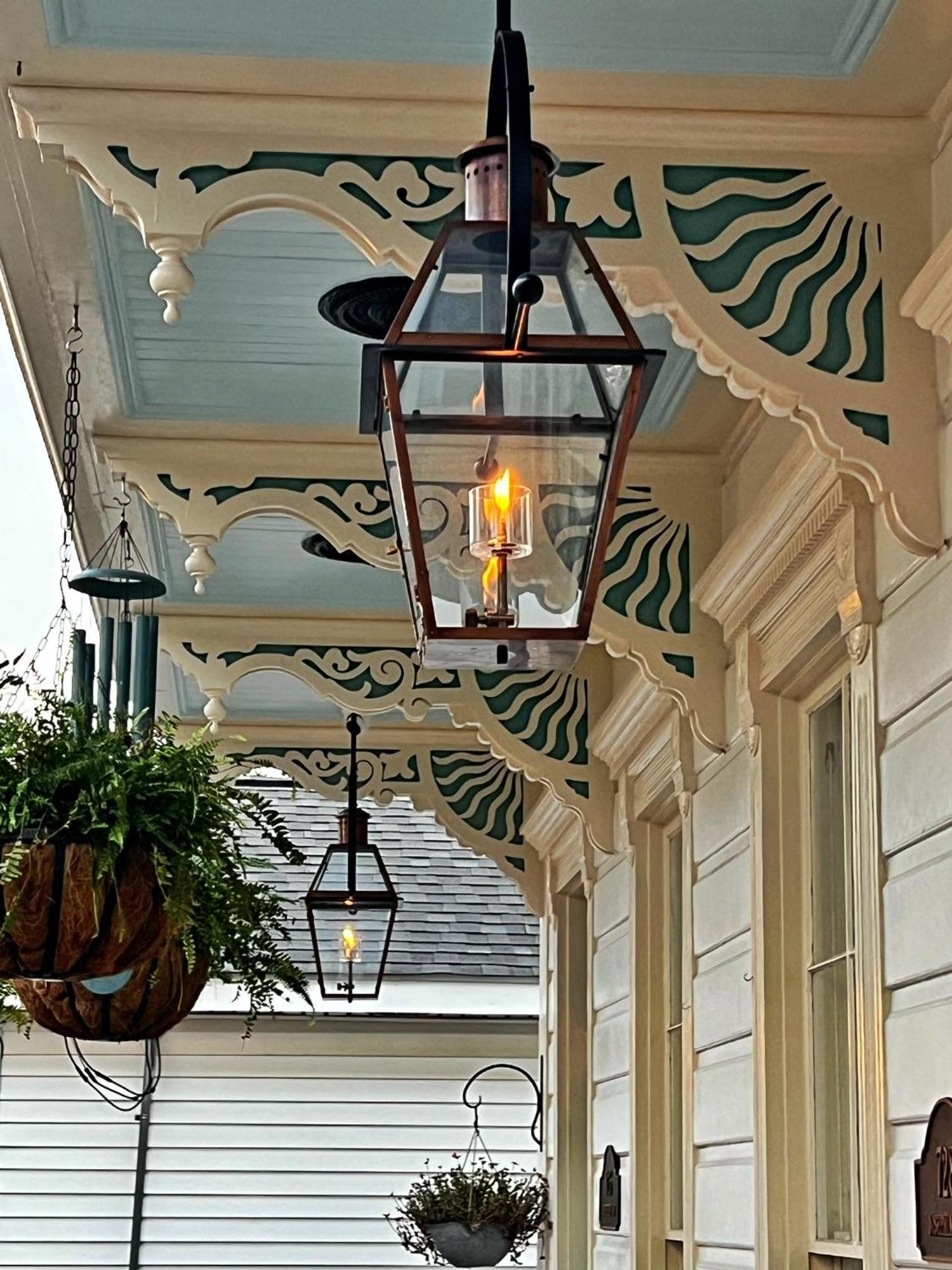 Luxury Historic Shotgun In Lower Garden District *