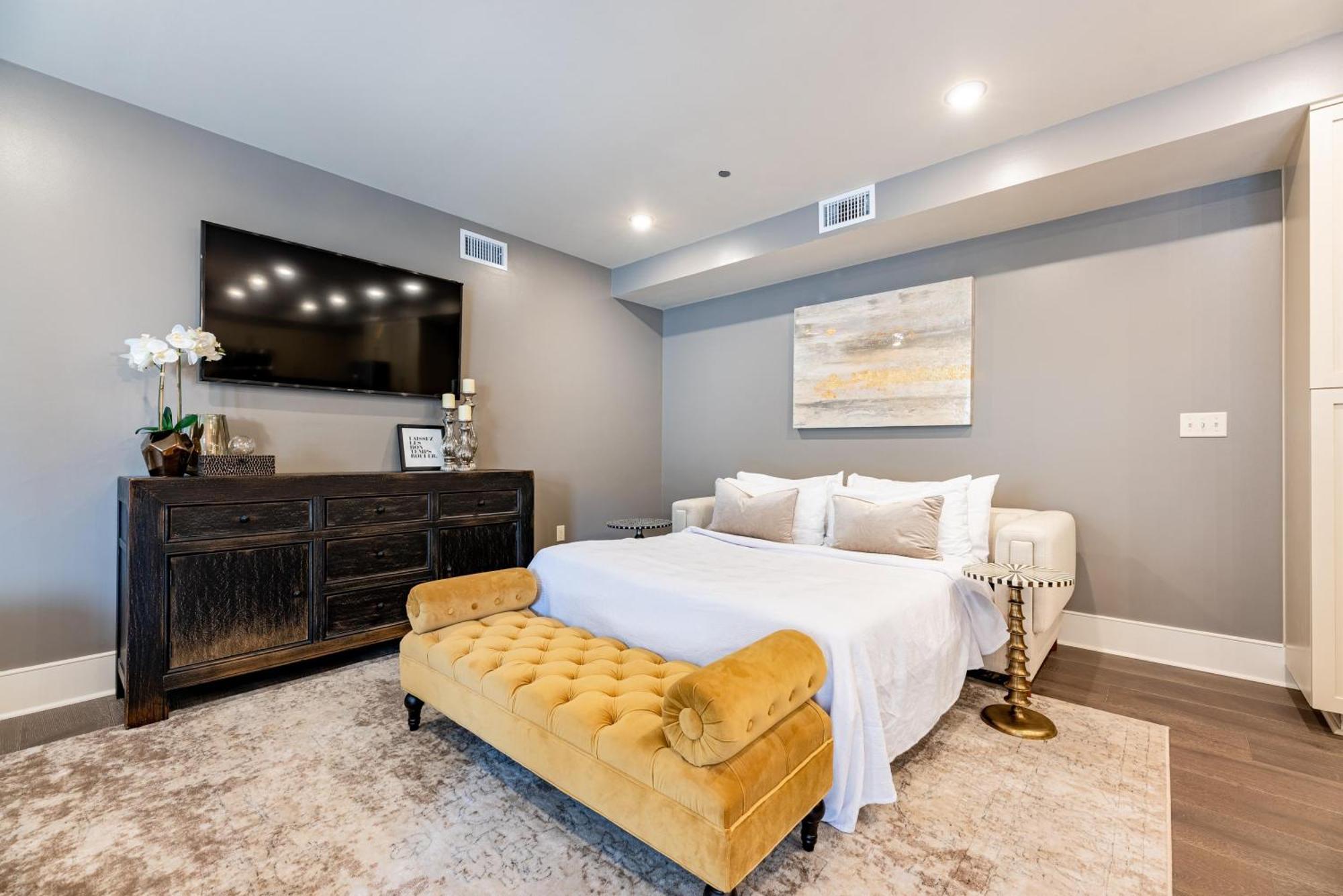 The Esplanade Apartment New Orleans