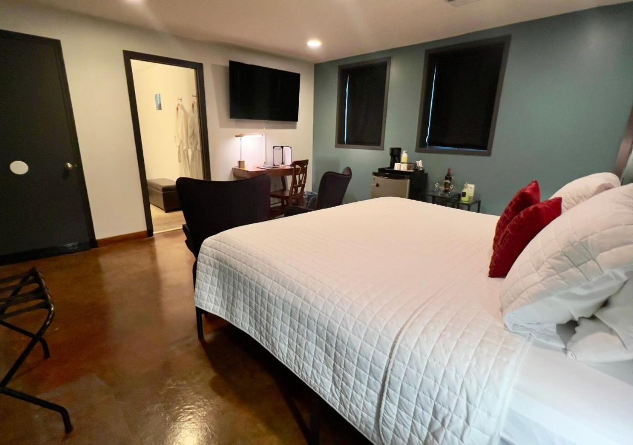 Bed & Breakfast Canal Street New Orleans