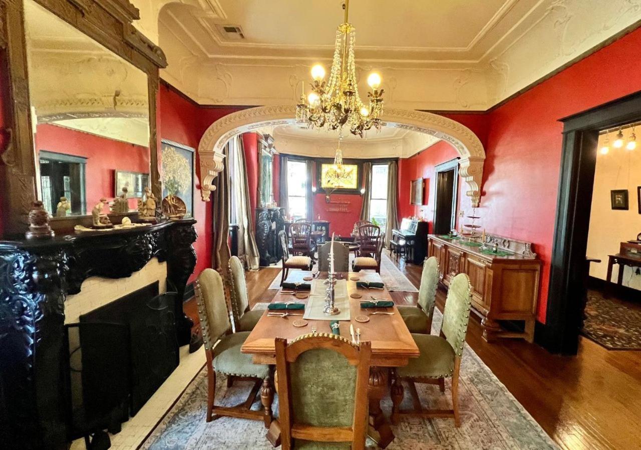 Bed & Breakfast Canal Street New Orleans