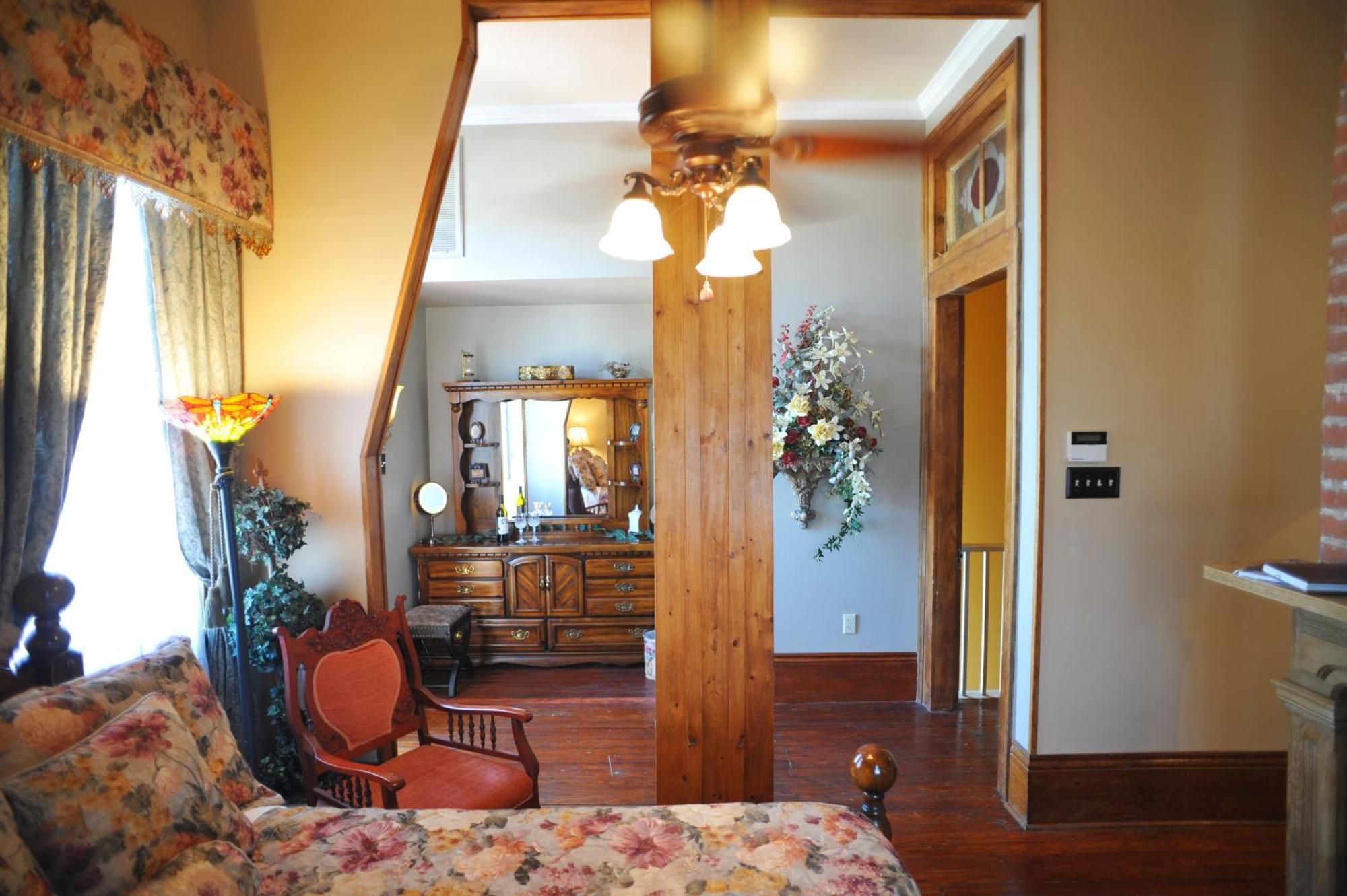 Hh Whitney House - A On The Historic Esplanade New Orleans