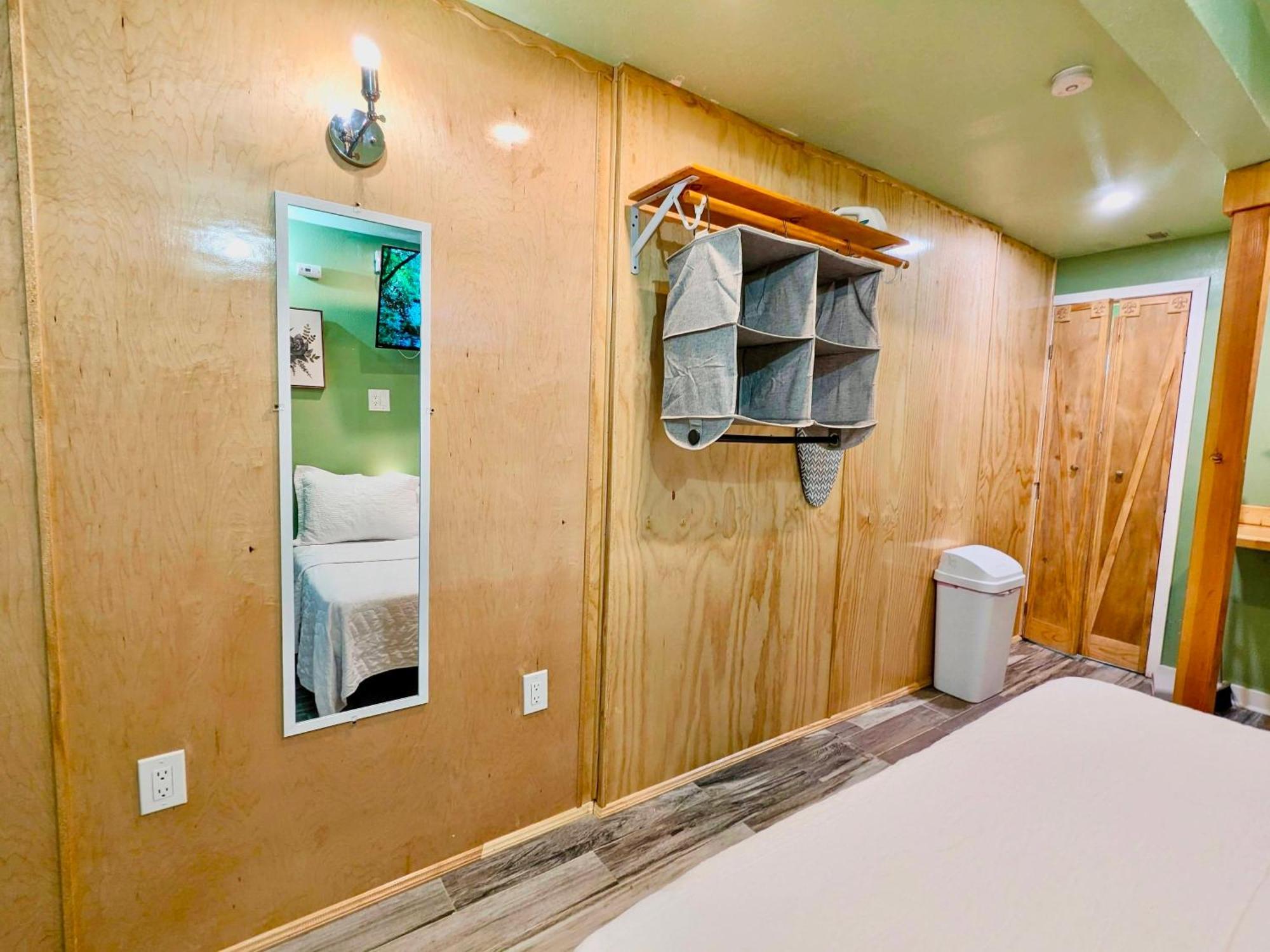 Weebiii Apartment