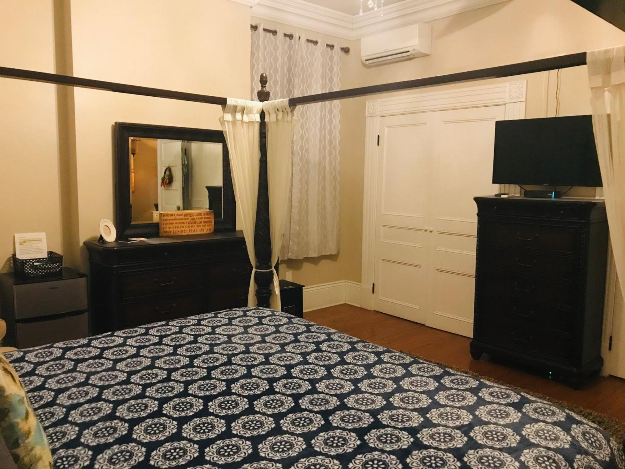 Wg Creole House 1850 (adults Only) Guest house New Orleans