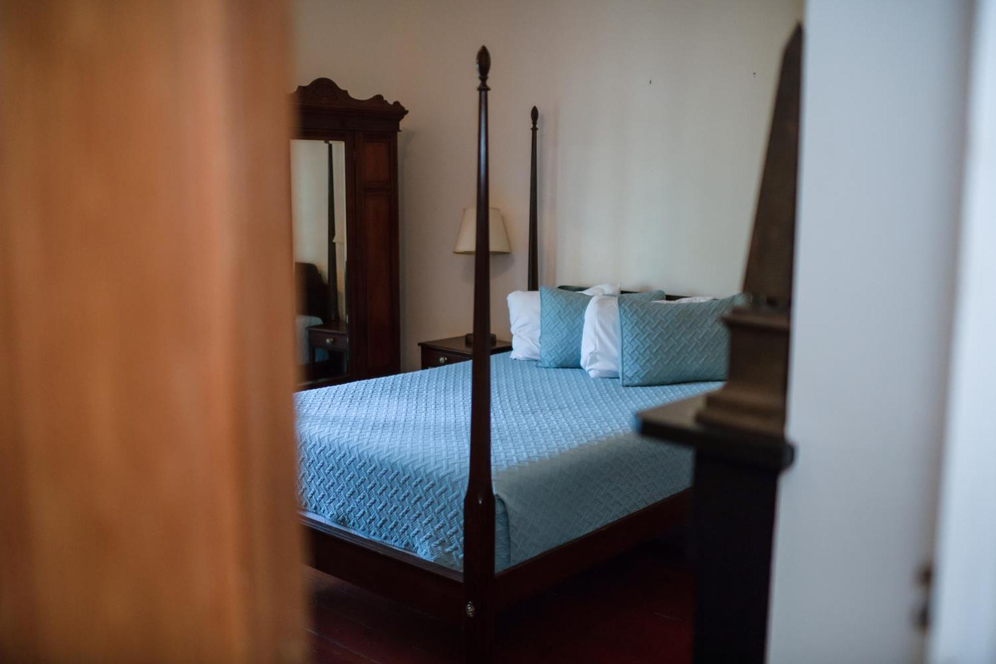 The Esplanade Mansion Bed & Breakfast