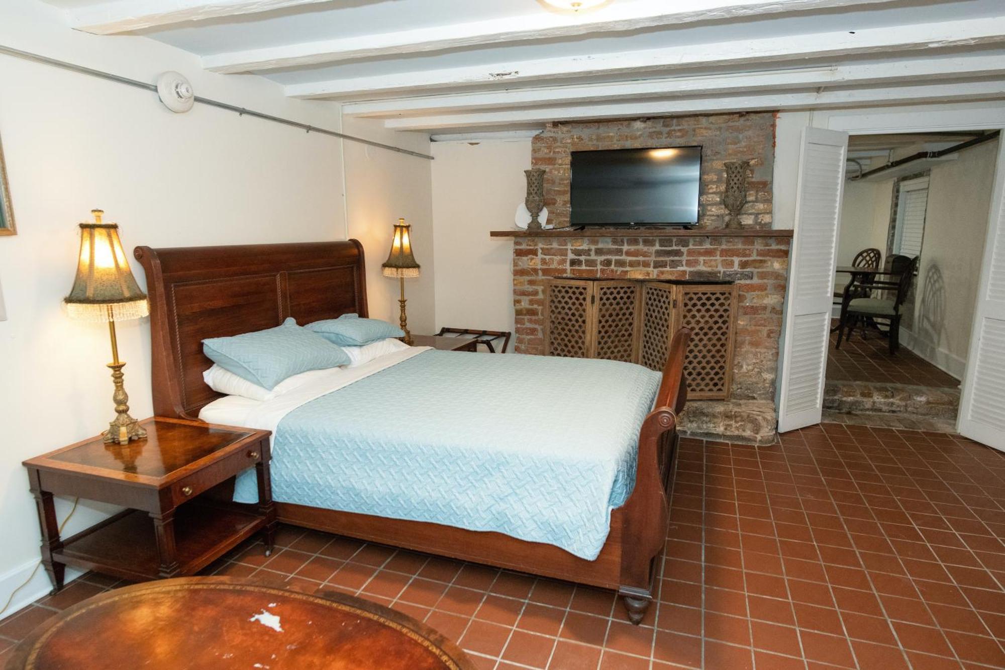 Bed & Breakfast The Esplanade Mansion