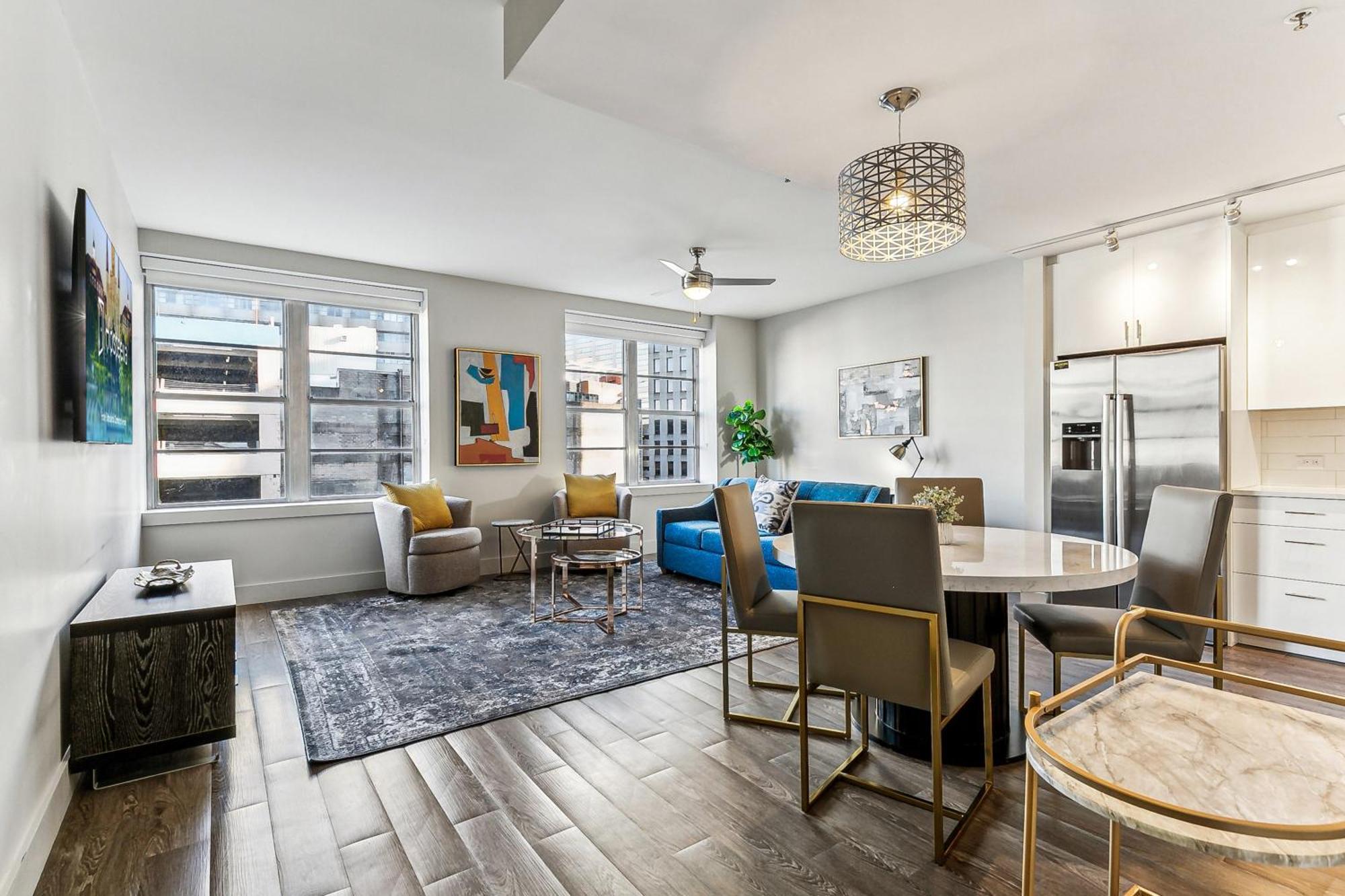 Upscale And Penthouses Close To Canal And Bourbon St Apartment *