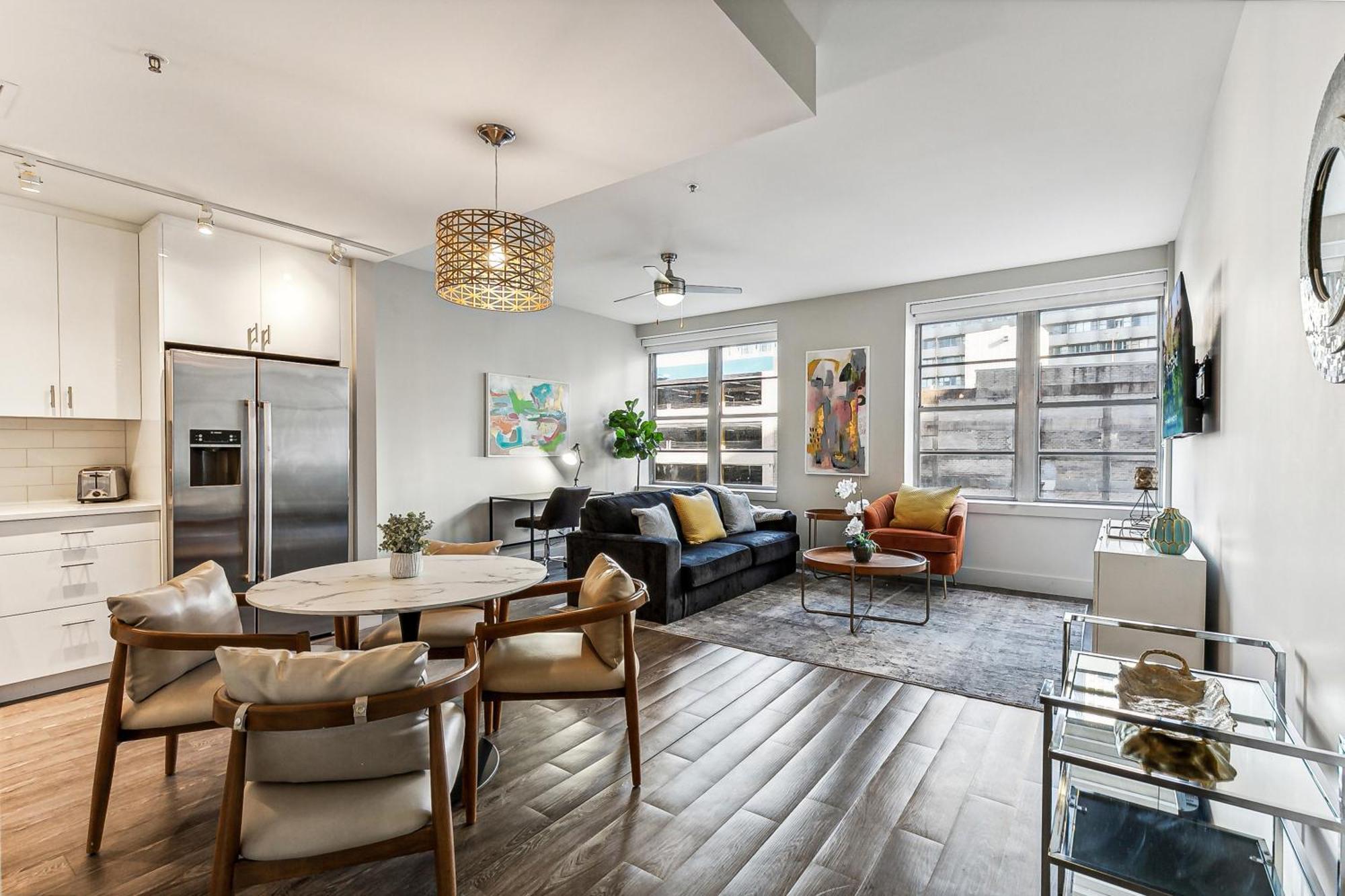 Upscale And Penthouses Close To Canal And Bourbon St Apartment *