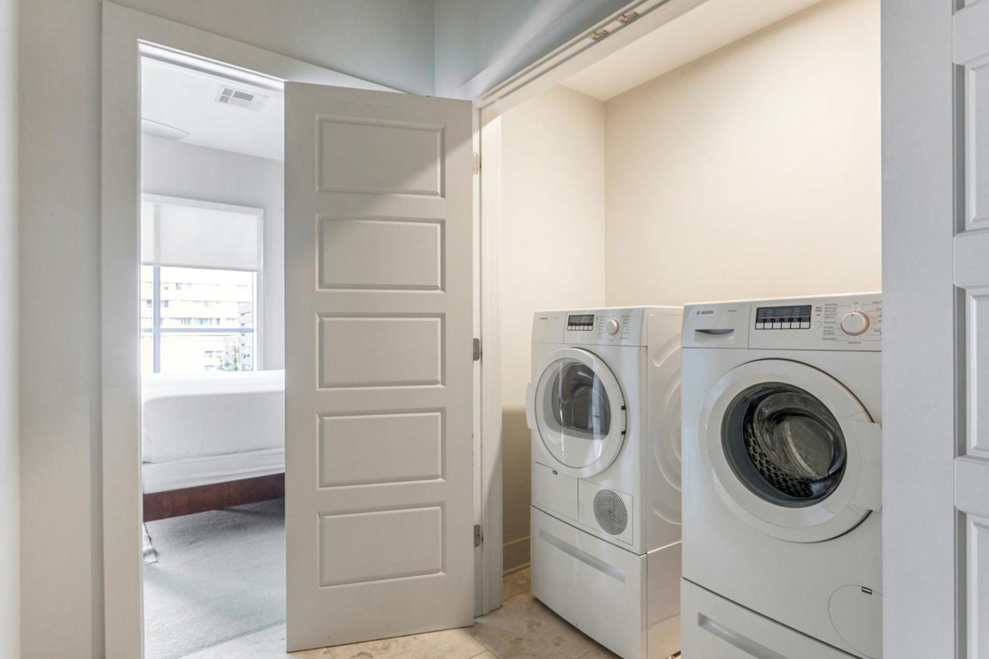 Upscale And Penthouses Close To Canal And Bourbon St * New Orleans