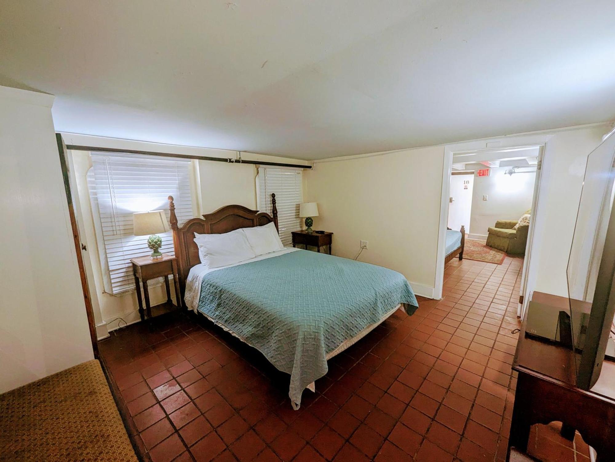 The Esplanade Mansion Bed & Breakfast New Orleans