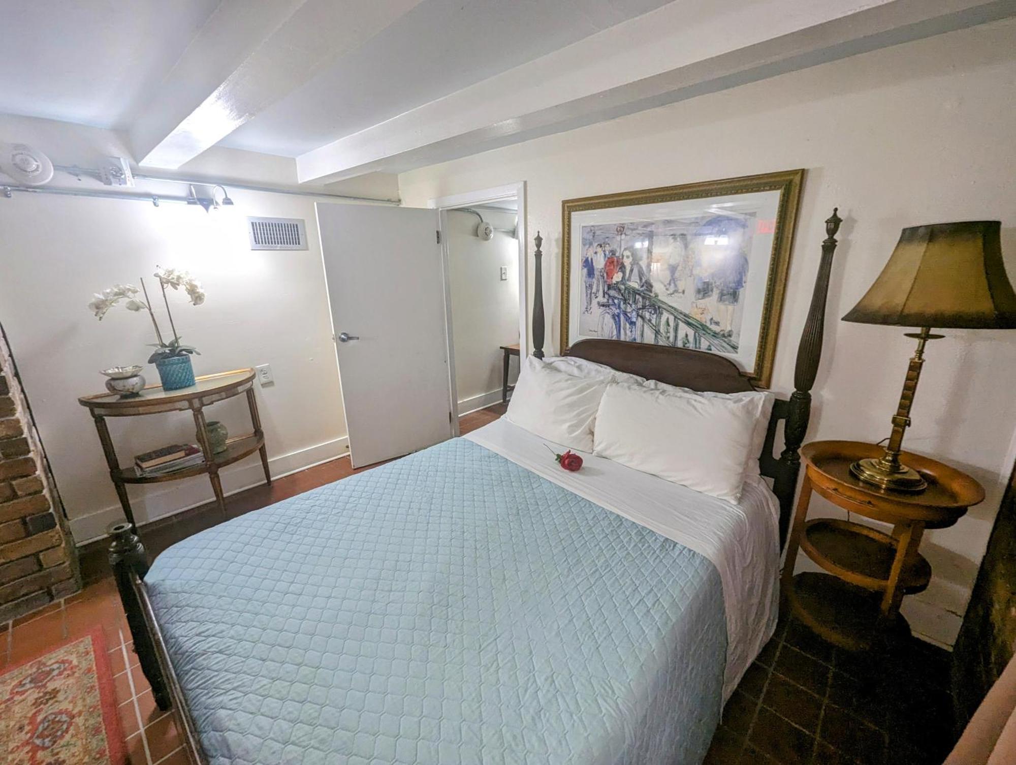 Bed & Breakfast The Esplanade Mansion