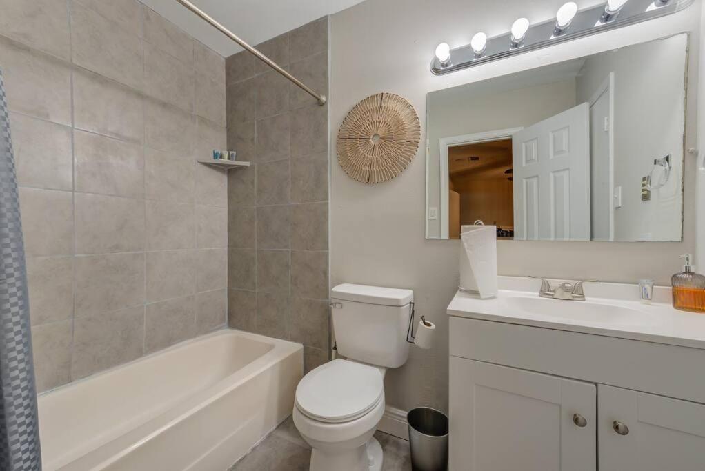 Frenchmen St Townhome Holiday home New Orleans