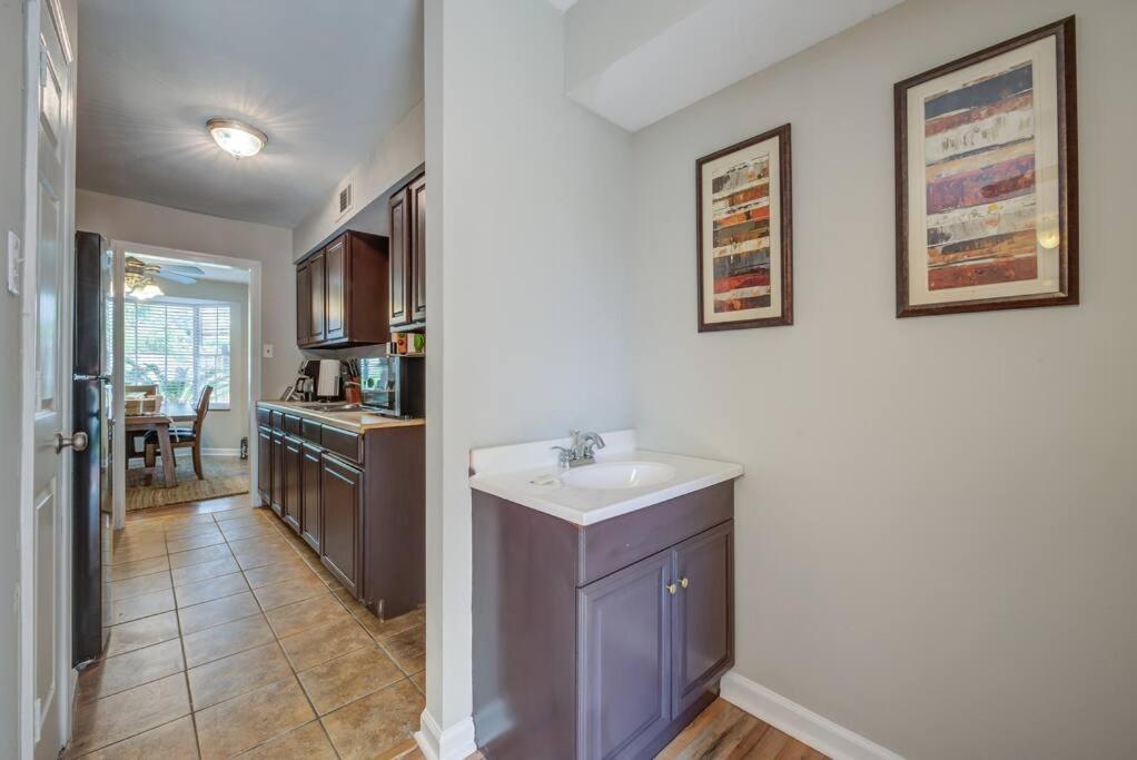Frenchmen St Townhome Holiday home *