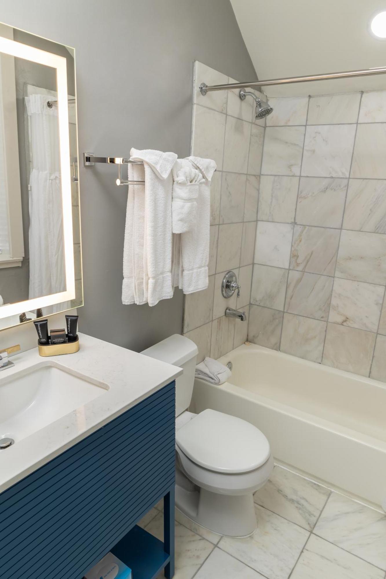 On Ursulines, A French Quarter Inn 3*