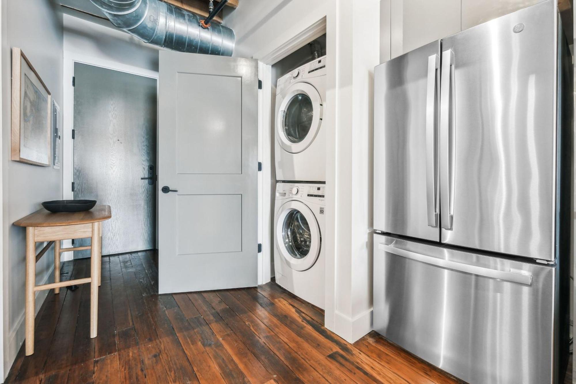 Ironworks Building Apartment *