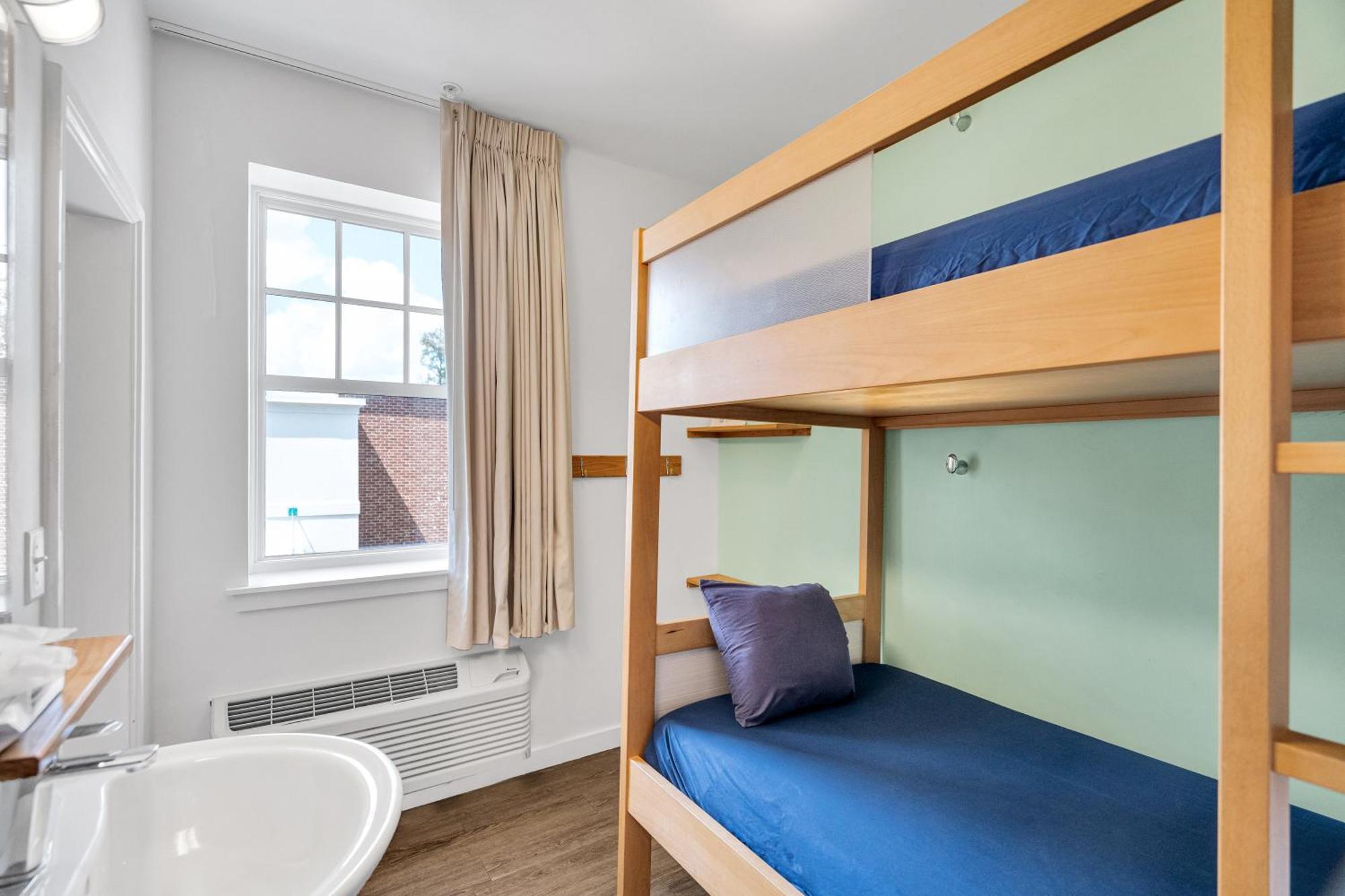 The Quisby Hotel 3*