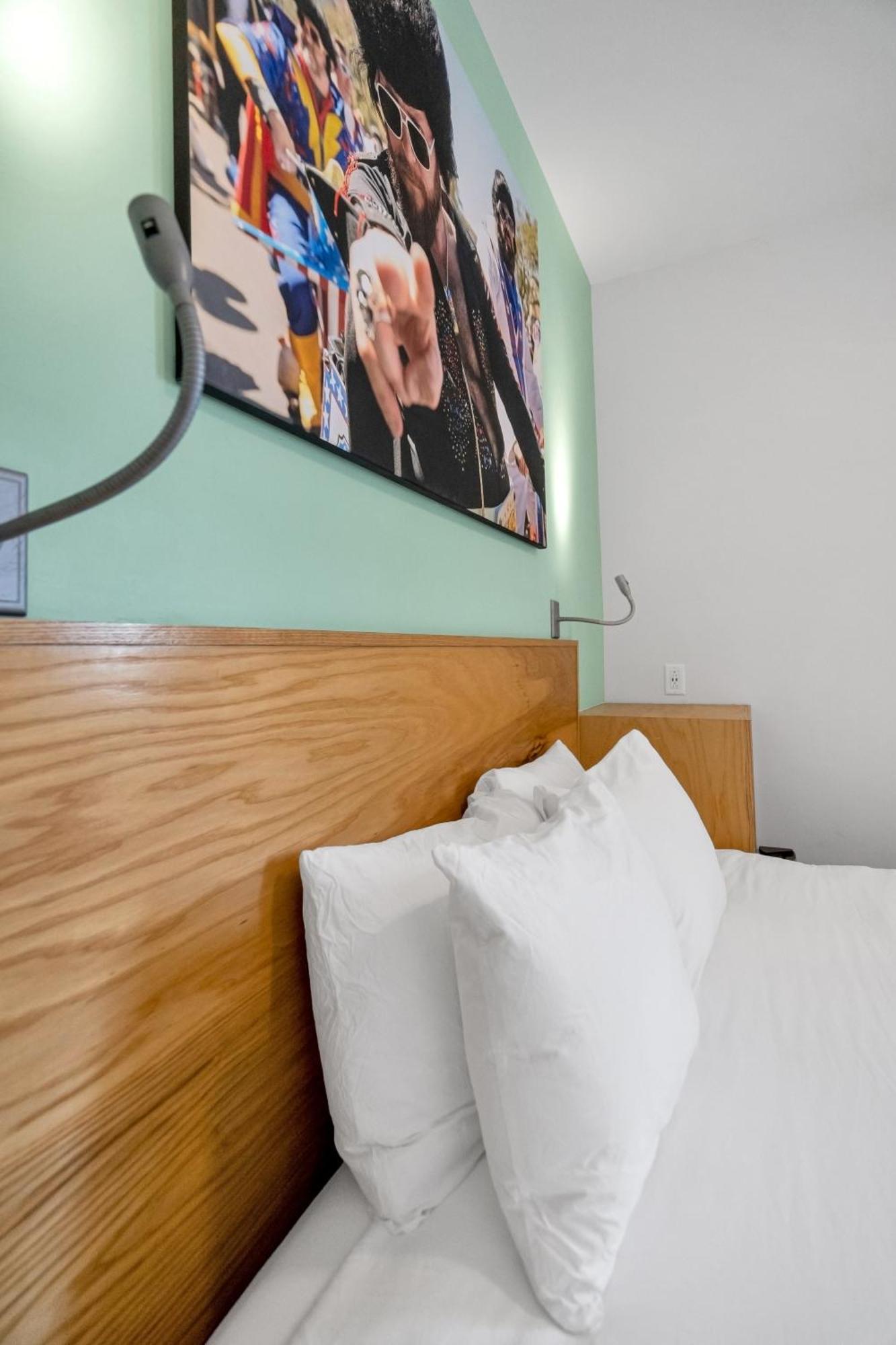 The Quisby Hotel