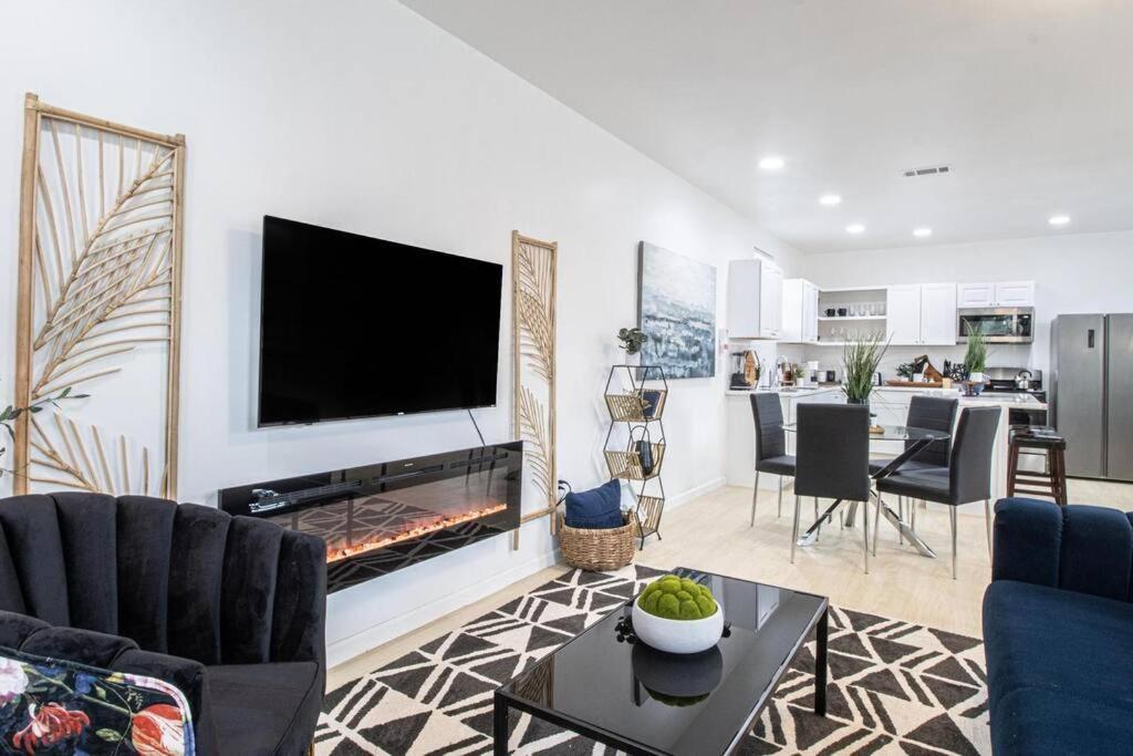 Luxury 6 Bedroom Oasis Apartment New Orleans