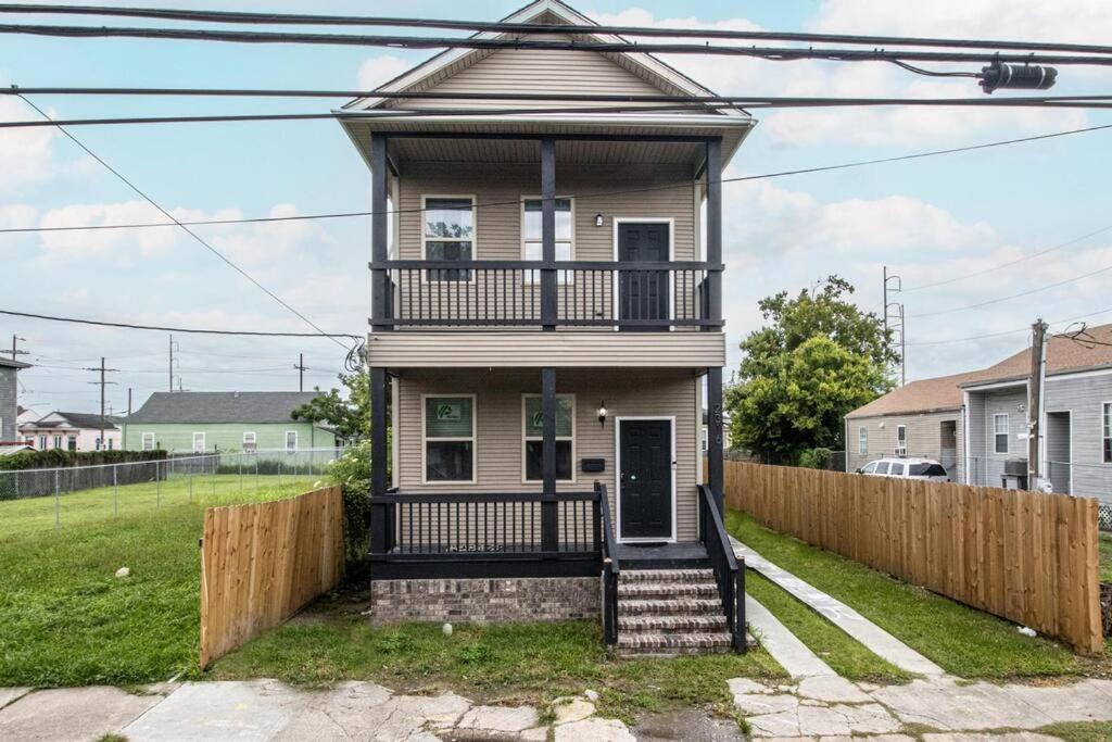 Luxury 6 Bedroom Oasis Apartment New Orleans