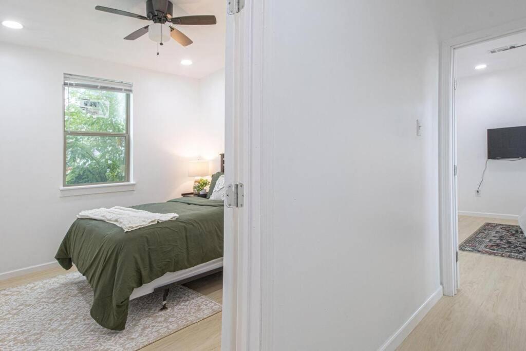 Luxury 6 Bedroom Oasis * New Orleans