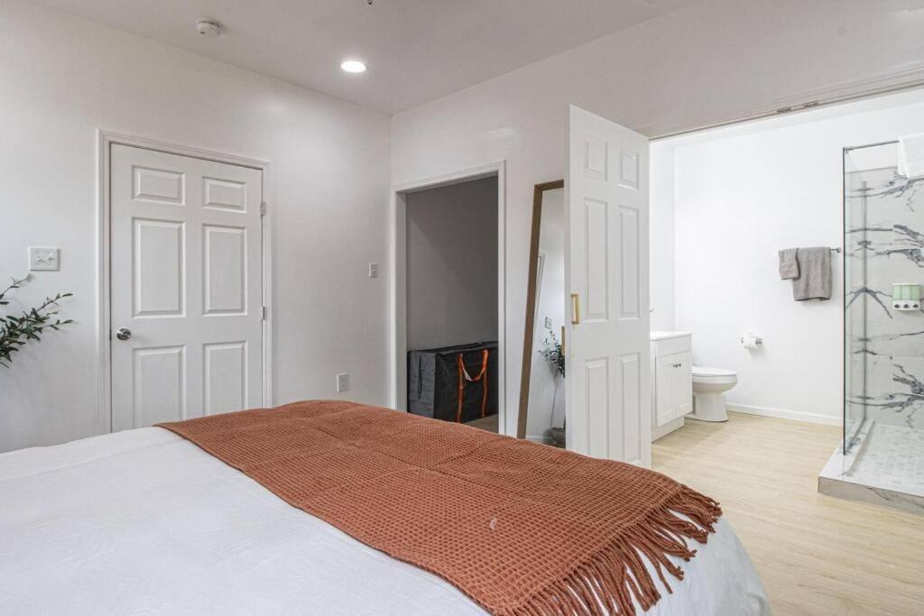Luxury 6 Bedroom Oasis Apartment New Orleans
