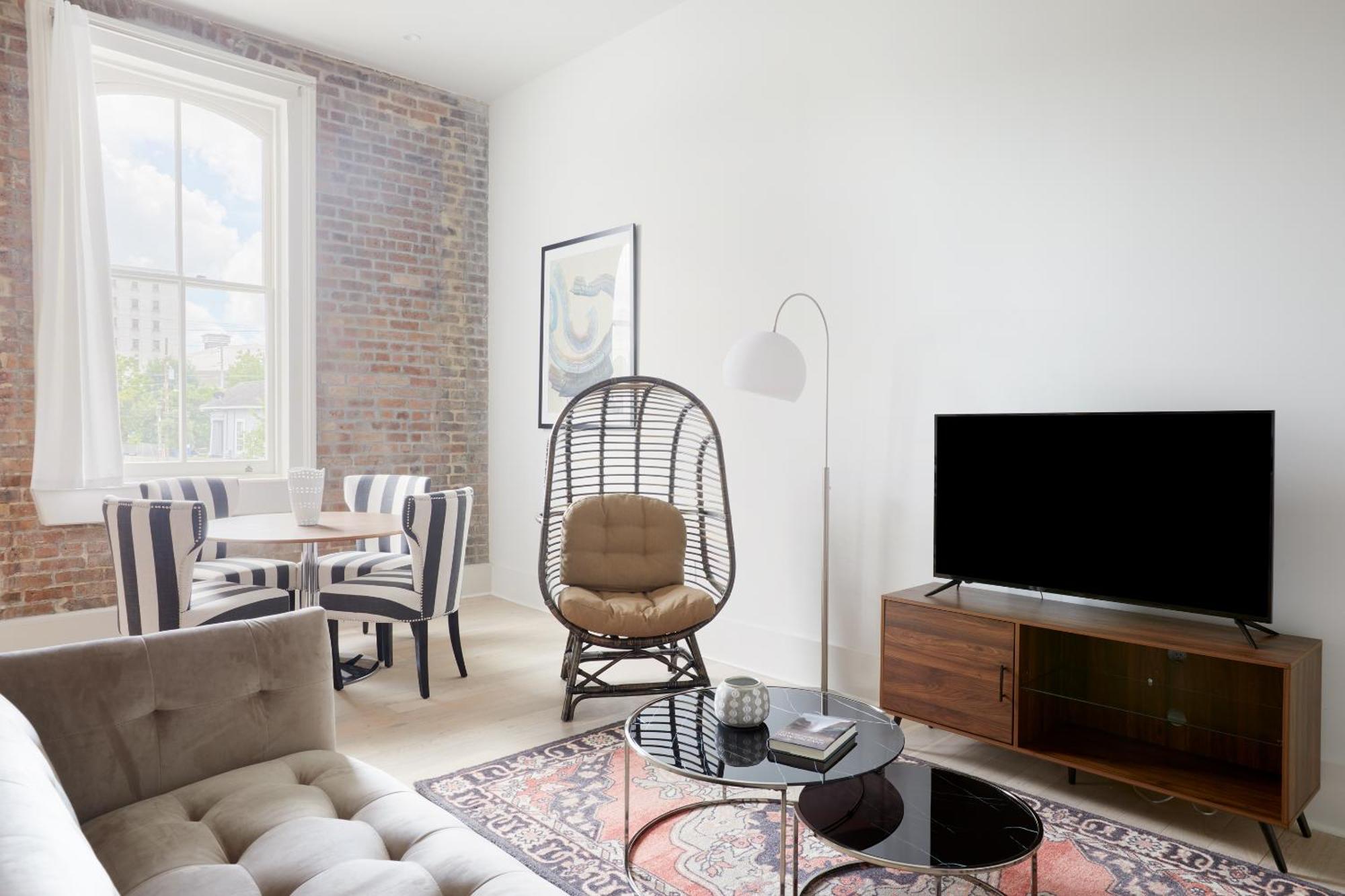 Sonder Gravier Place Aparthotel 4*