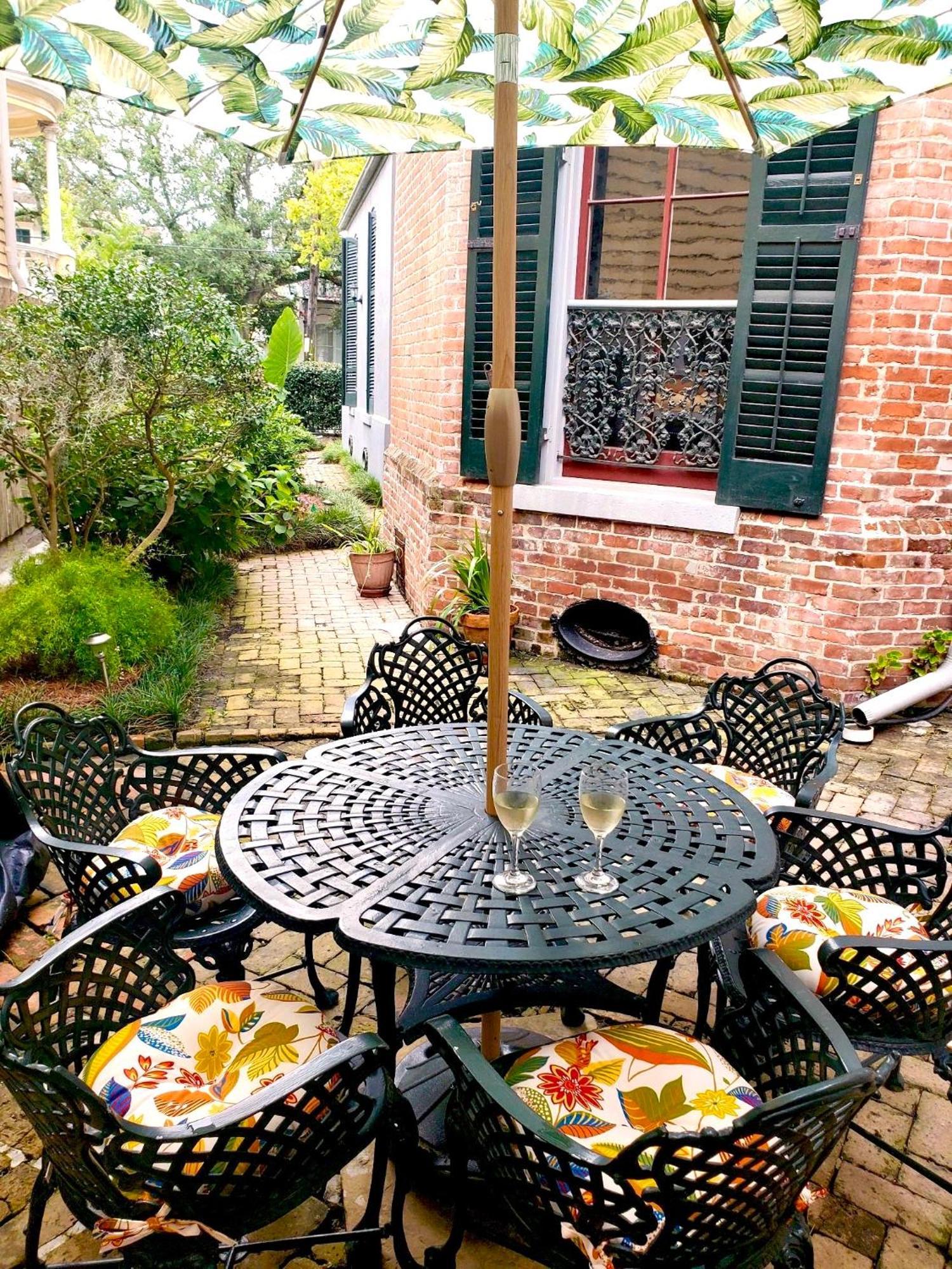 French Quarter Lanaux Mansion Bed & Breakfast *