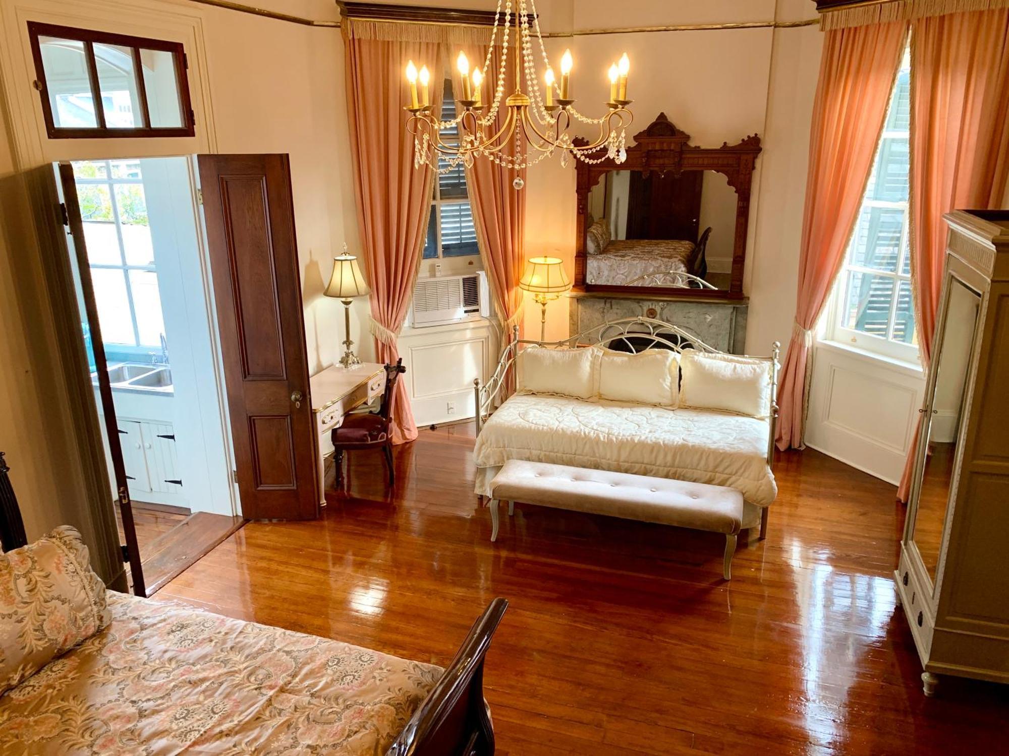Bed & Breakfast French Quarter Lanaux Mansion *
