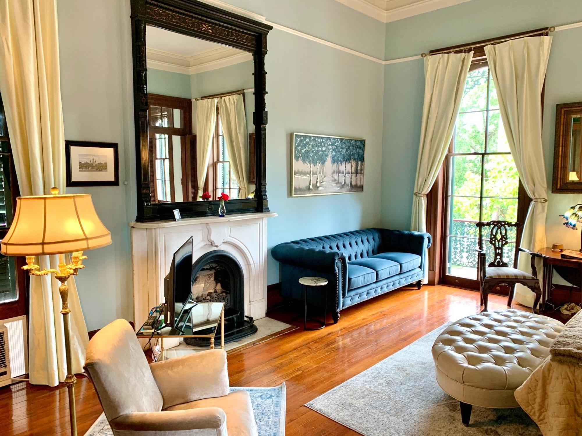 French Quarter Lanaux Mansion New Orleans