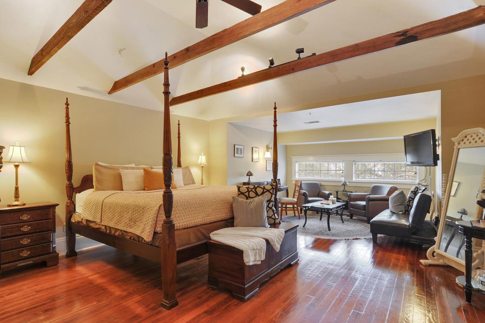 Canal Street Bed & Breakfast New Orleans