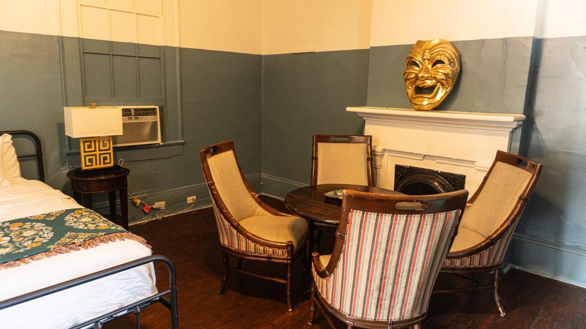Historic Mardi Gras Inn 3*
