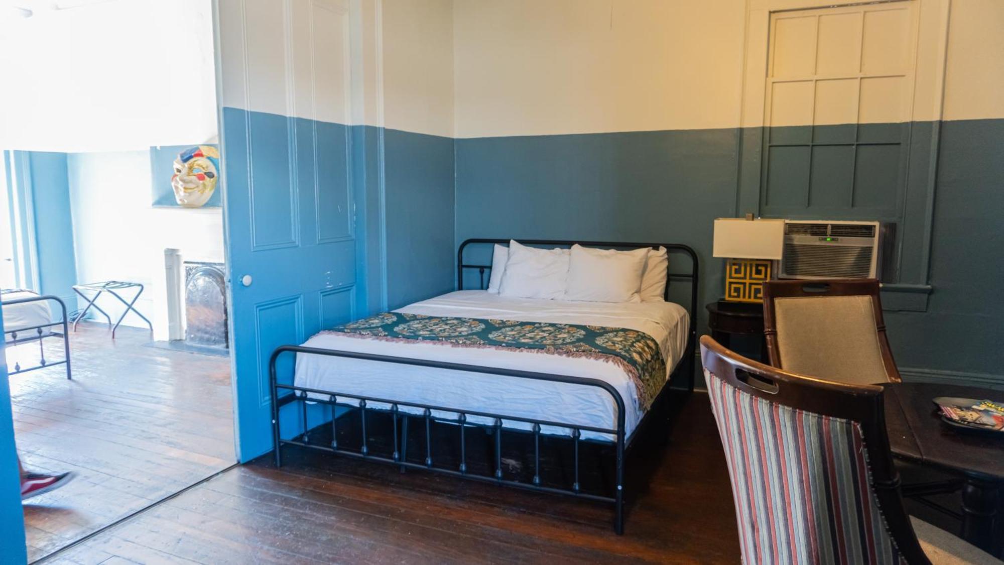 Inn Historic Mardi Gras 3*
