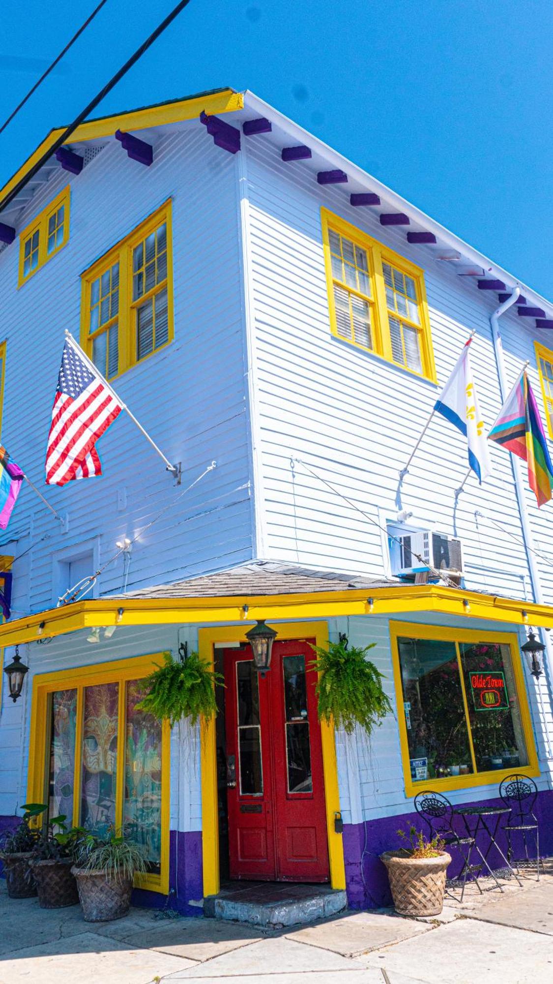 Historic Mardi Gras 3*