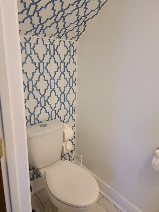Apartment Henry's Place, 3 Bedrooms In Lakeview *