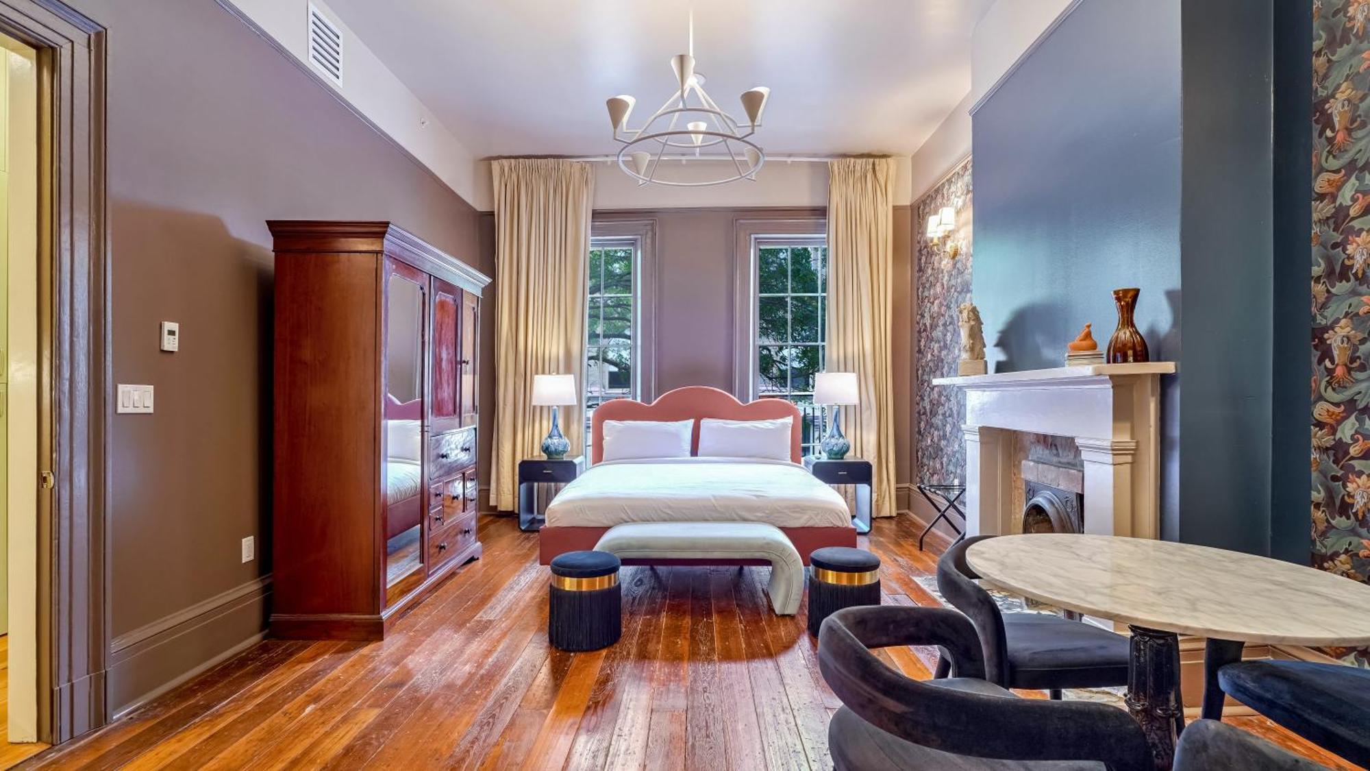 Bonsoir New Orleans