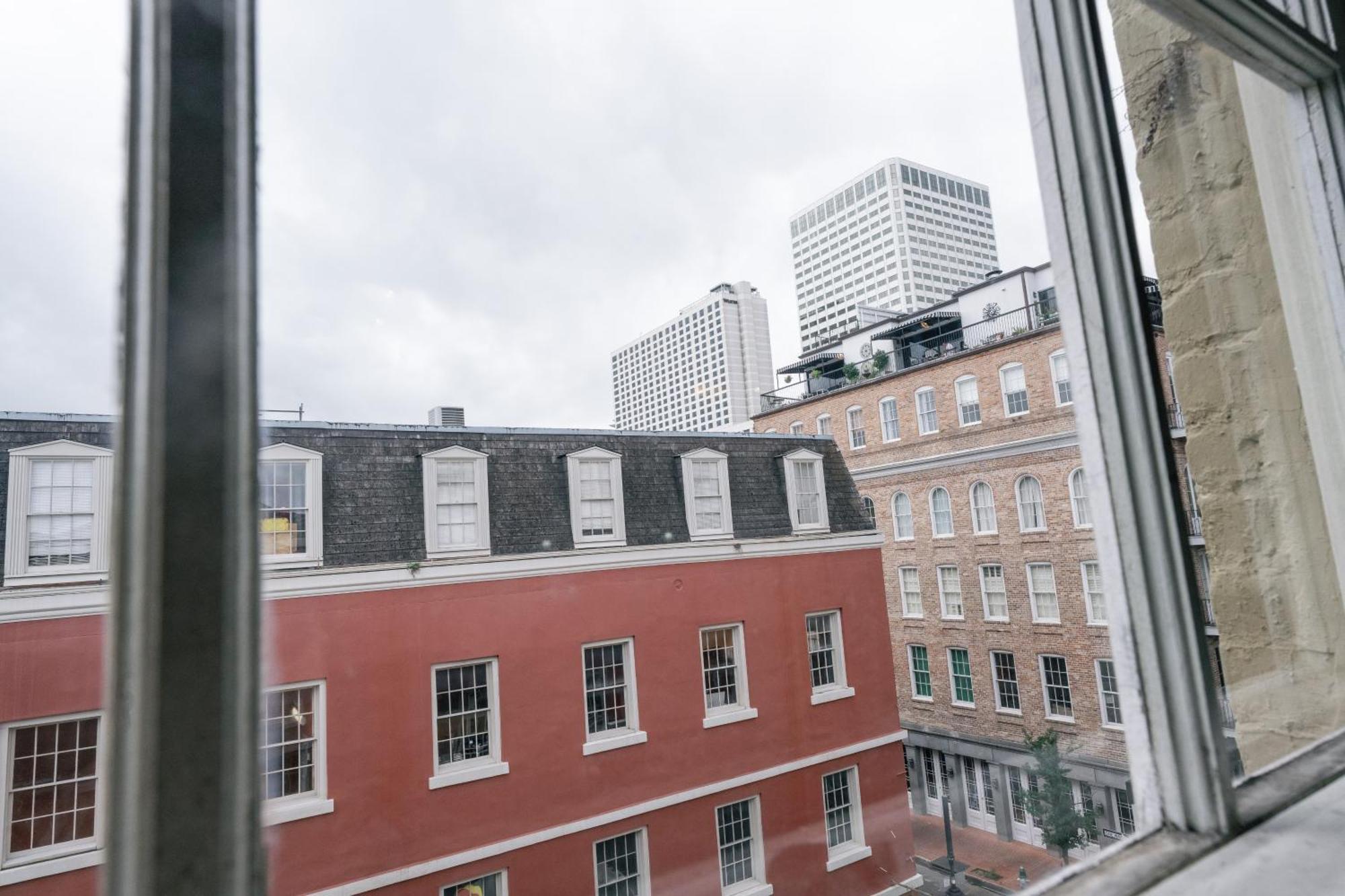 Decatur Sugar Mill Blues Apartment *