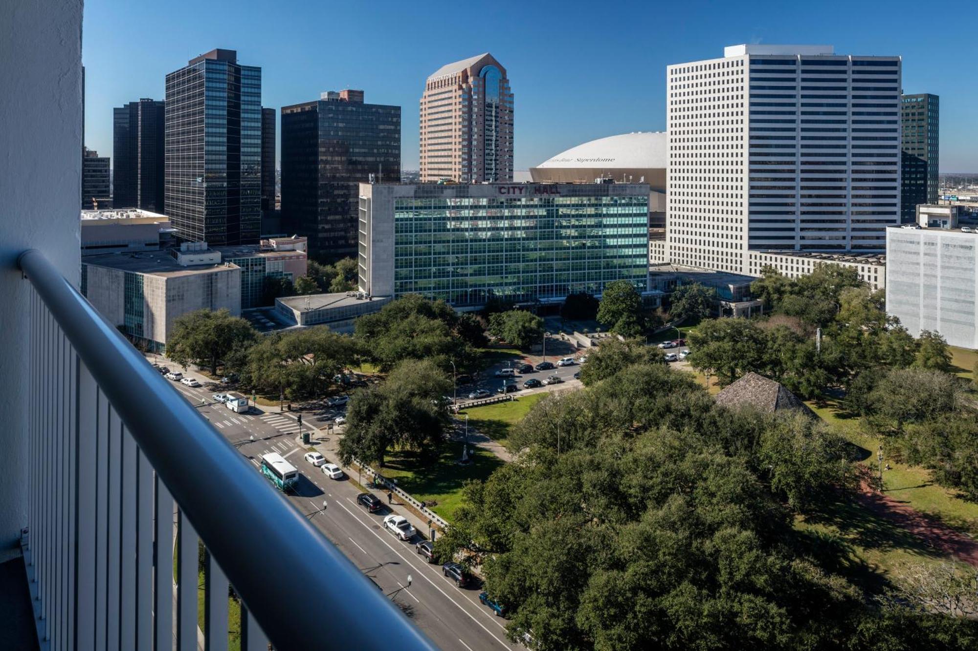 New Orleans-downtown Superdome By Ihg
