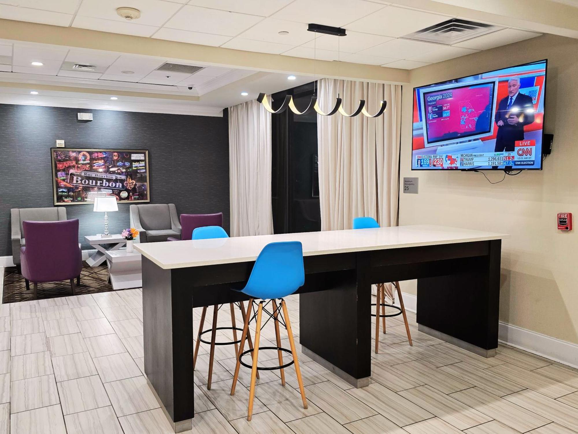 Hotel Express By Marriott 3*