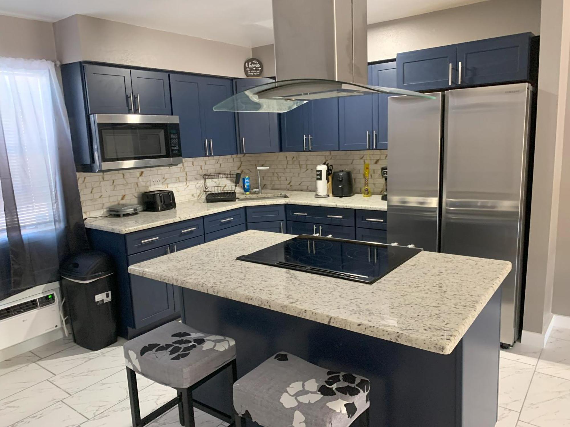 Apartment Nola Townhouse, 30 Days Minimum Rent Required