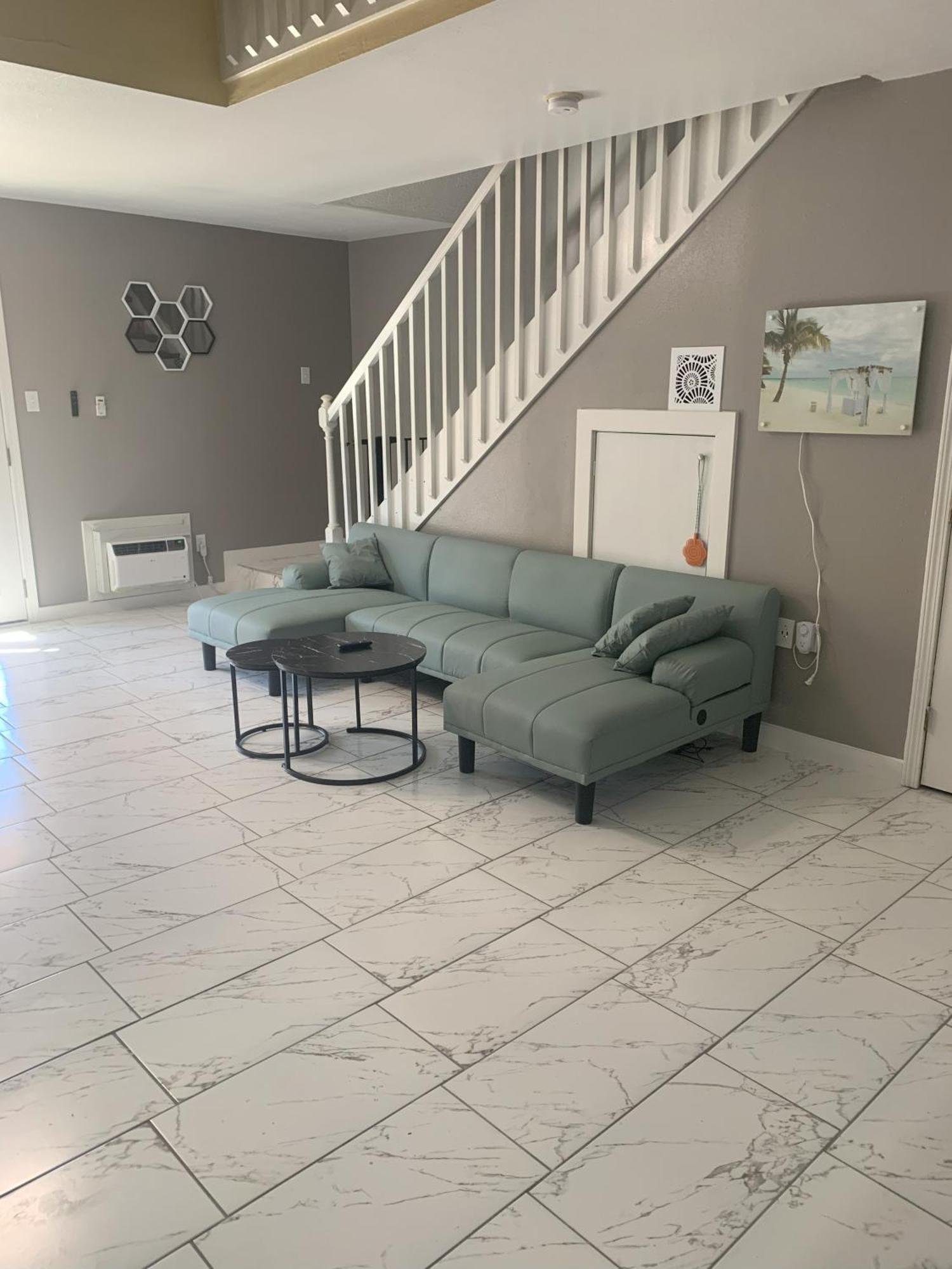 Nola Townhouse, 30 Days Minimum Rent Required New Orleans