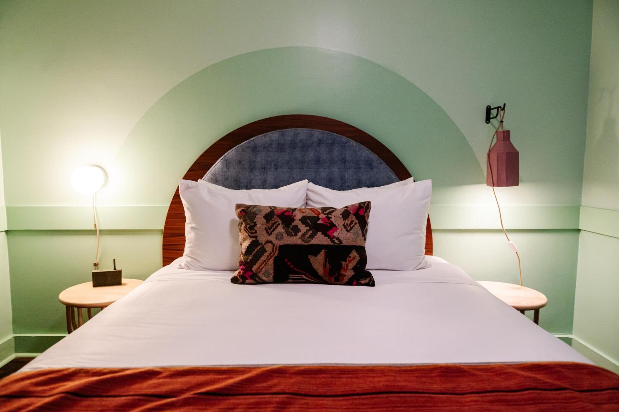 The Frenchmen By Kasa Hotel New Orleans