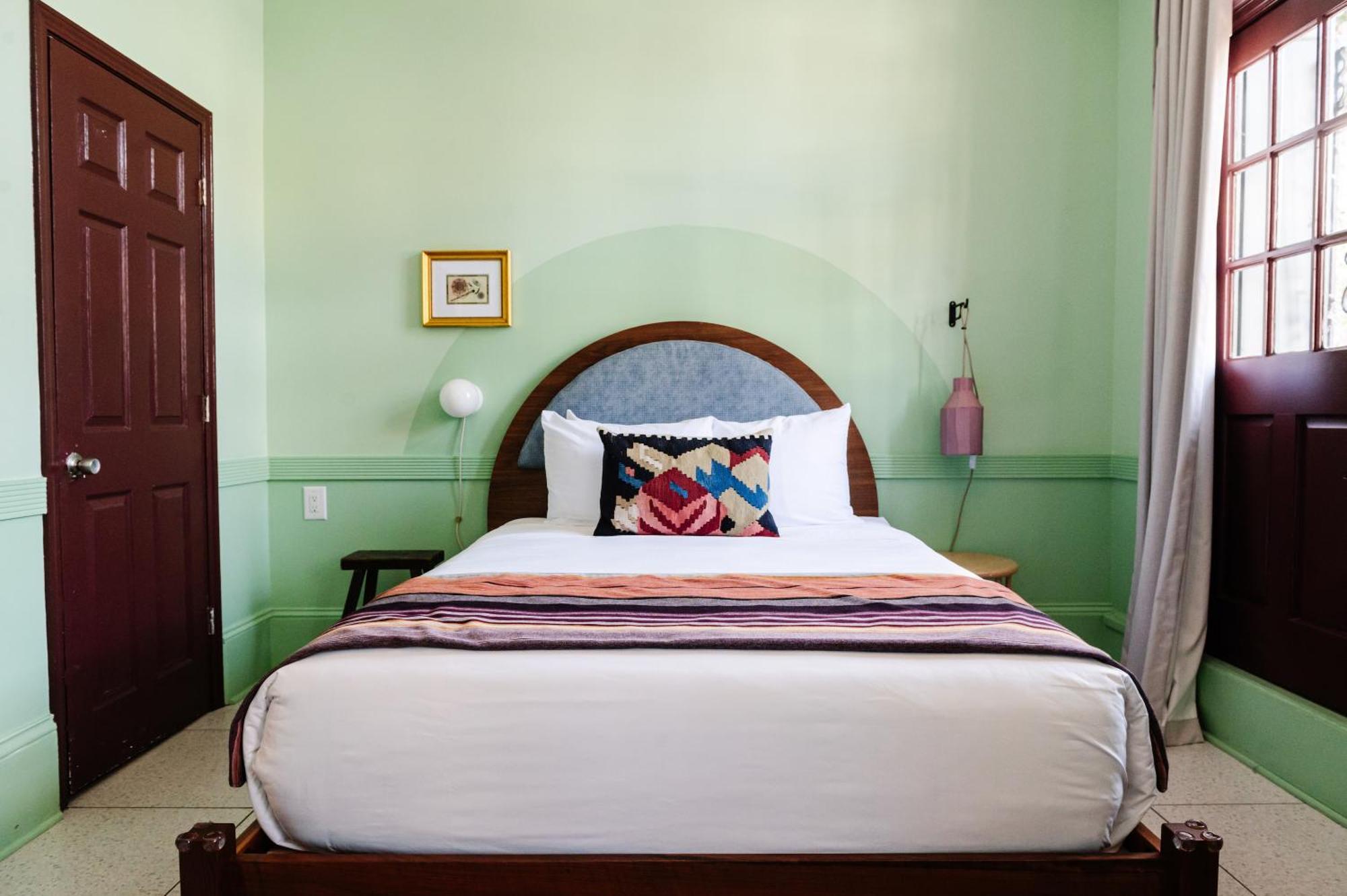 The Frenchmen By Kasa Hotel *