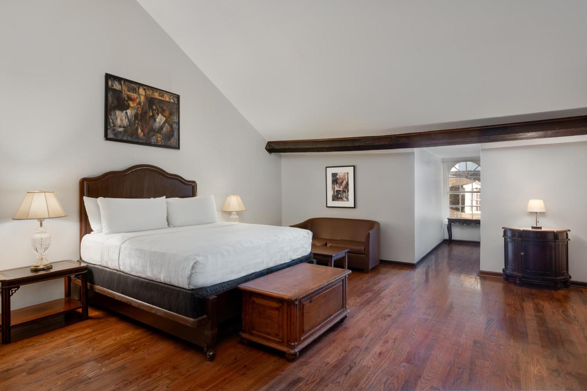 Chateau Hotel
